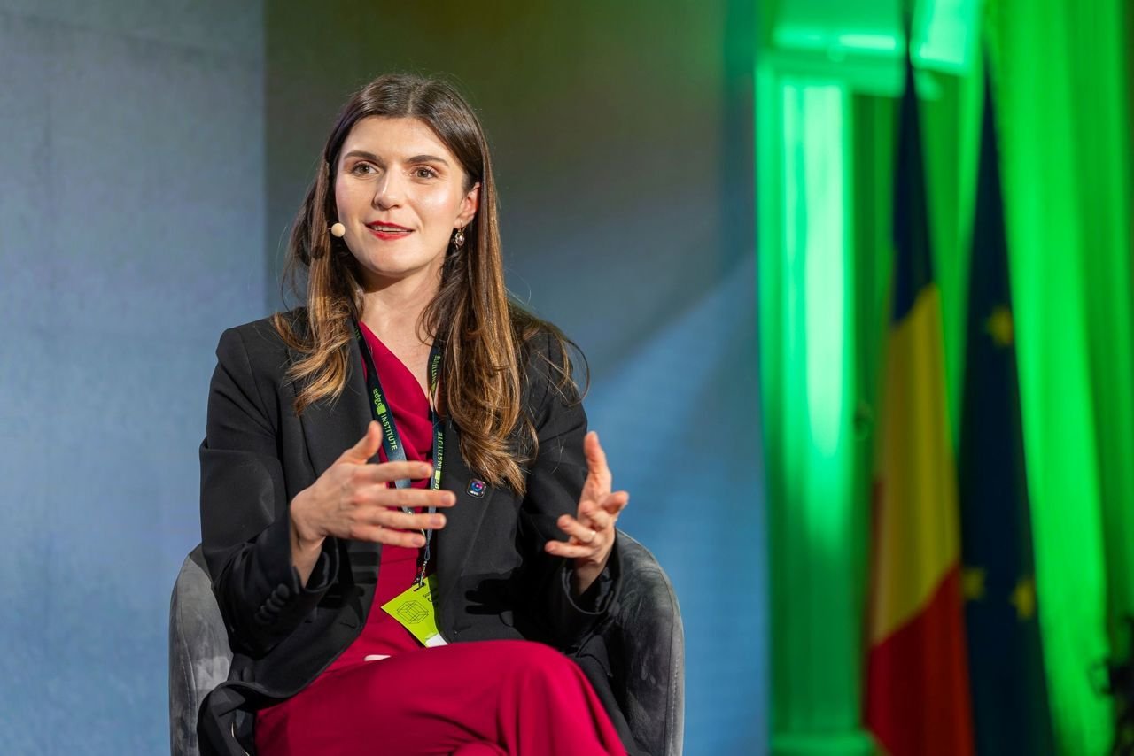 Toate serviciile publice, digitalizate până în 2030: economii de 40 de miliarde de lei