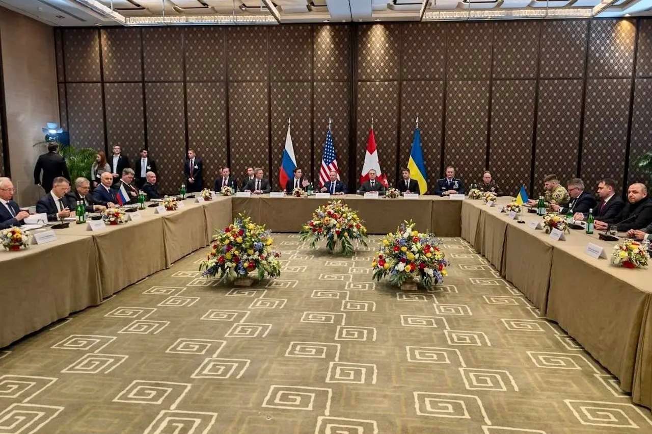 Negocieri trilaterale de pace la Geneva între Ucraina, Rusia și SUA