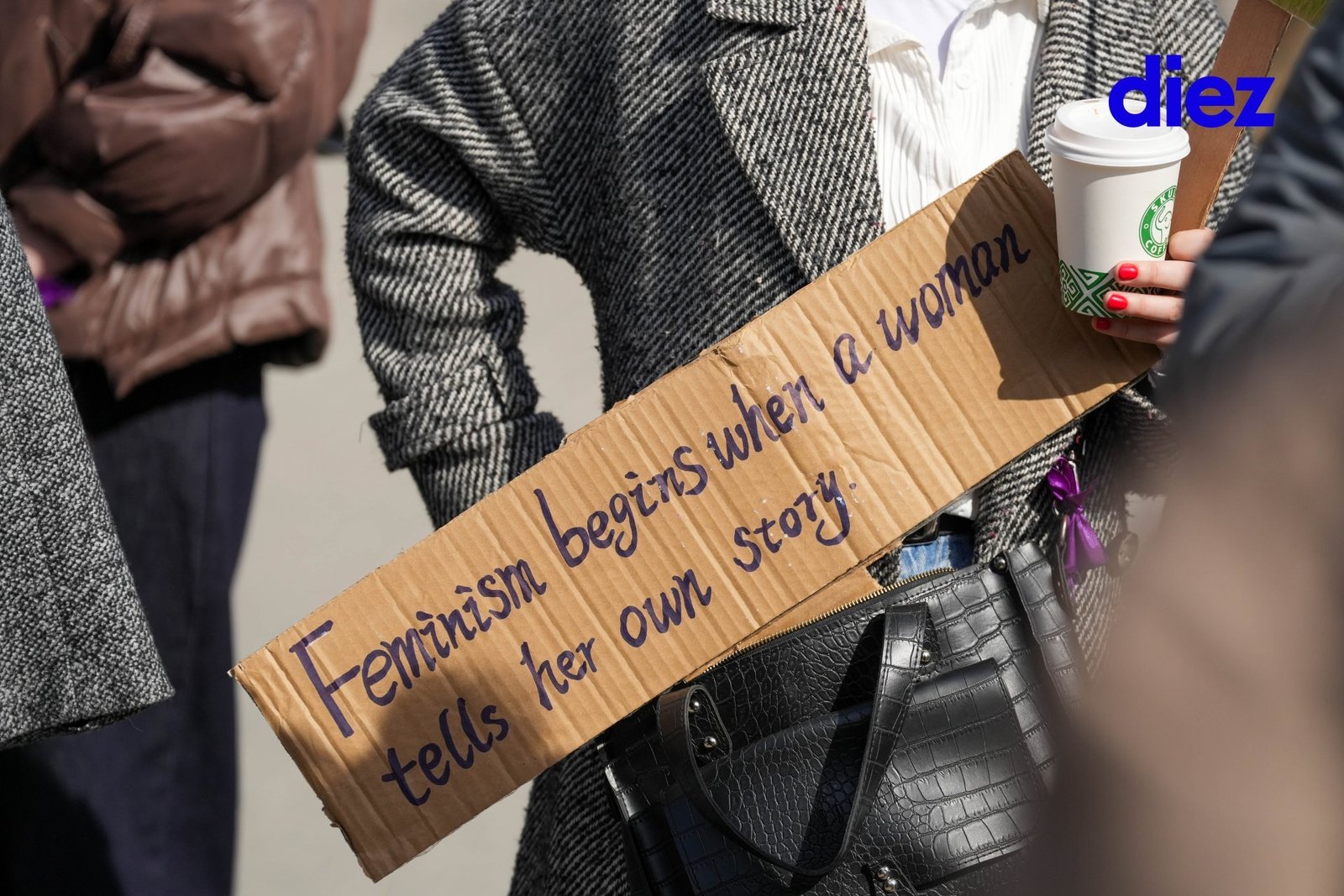 Platformă online prezintă evoluția Mișcării Feministe din Moldova