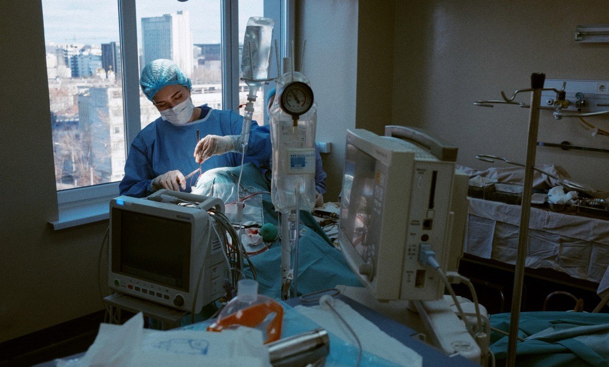 Chișinău inovează chirurgia cu AI și realitate mixtă în operații