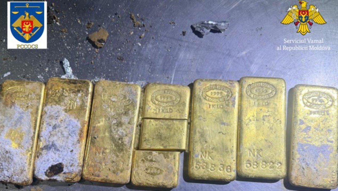 Reținut presupusul lider al contrabandei cu lingouri de aur în Moldova