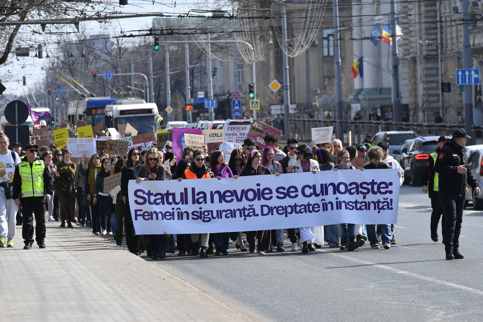 Feministele din Chișinău marchează 8 Martie printr-un protest pentru drepturile femeilor