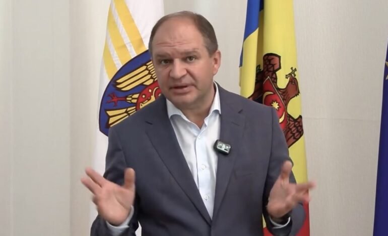 Primăria Chișinău avertizează asupra pierderilor mari din cauza scumpirii carburanților