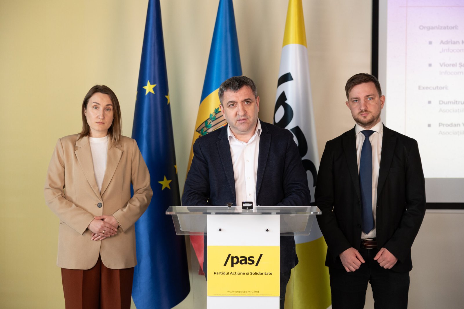 Asociații de proprietari din Buiucani, acuzate de preluări ilegale ale blocurilor