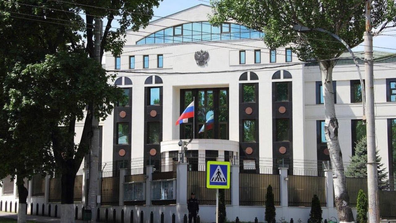 Rusia îndeamnă la reluarea negocierilor privind conflictul transnistrean, respingând cererile de retragere a trupelor sale