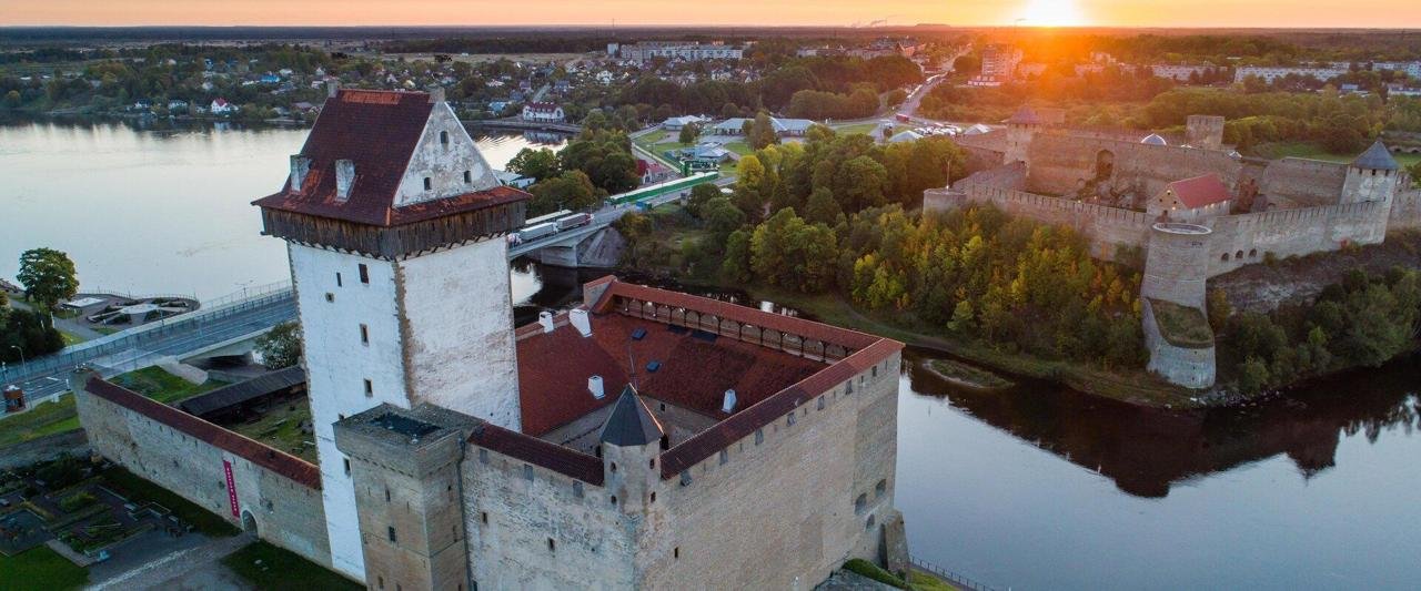 Propaganda Kremlinului promovează separarea orașului Narva în Estonia