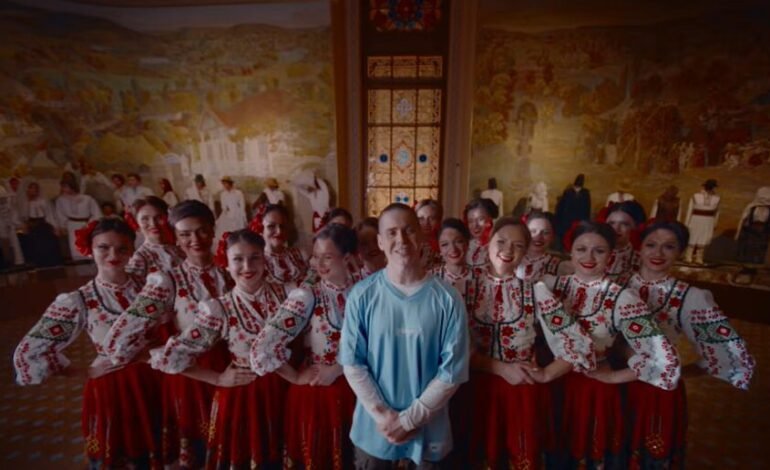 Rapperul Satoshi lansează videoclipul oficial pentru piesa „Viva Moldova”, reprezentând țara la Eurovision 2026