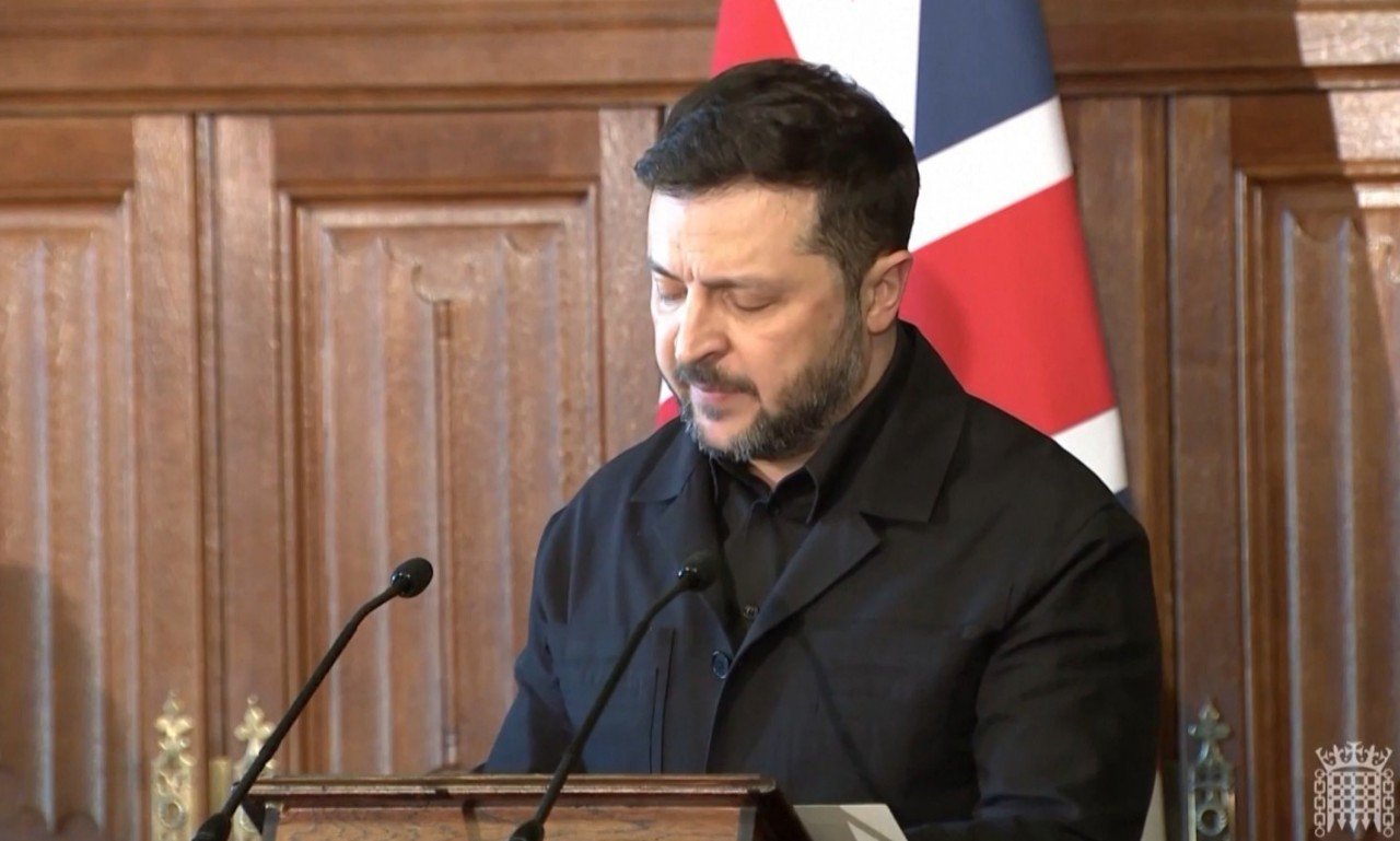 Zelenski cere alianță globală contra dronelor cu IA în războiul din Ucraina