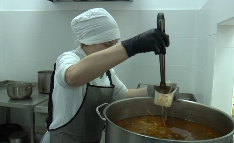 O întreprindere socială angajează persoane cu dizabilități și sprijină bătrânii din Răzeni