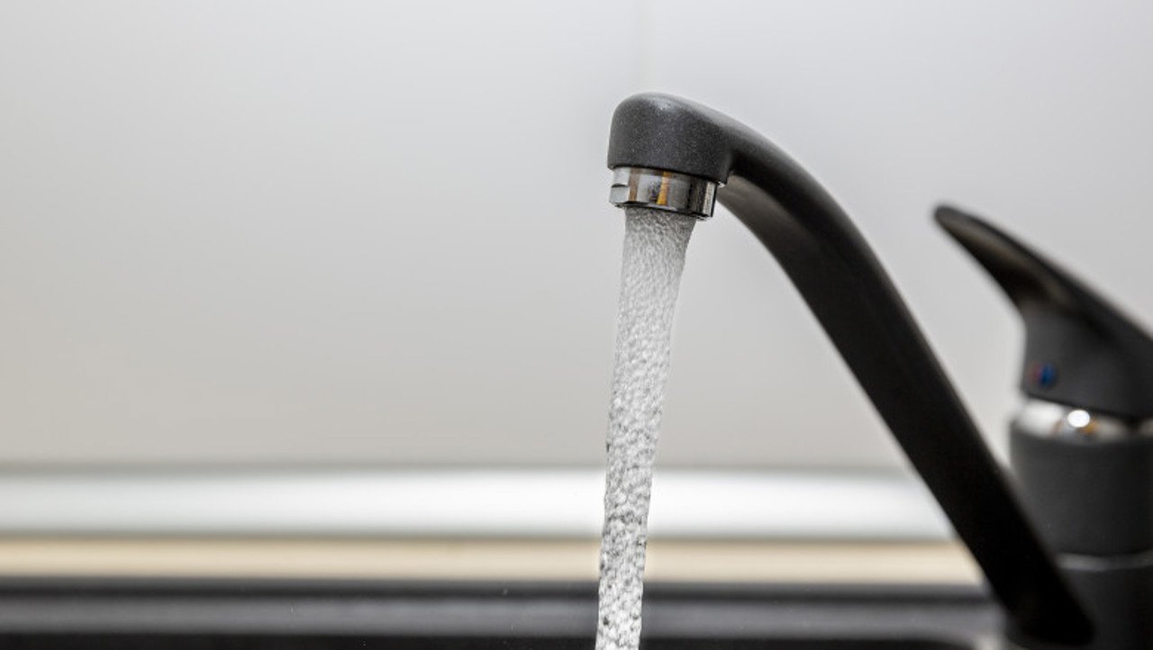 Furnizarea apei reluată în nordul țării, dar nu este încă potabilă