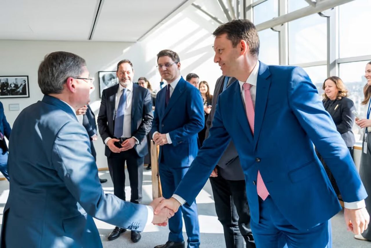 Parlamentul Moldovei pregătește negocieri europene la Bruxelles pe 5 mai