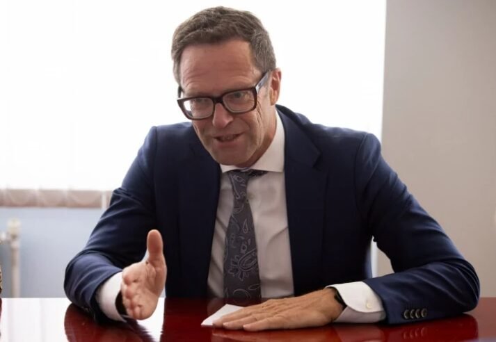 Juristul olandez Von Hebel: „Există interese ca lucrurile să rămână neschimbate” în comisia Vetting din Moldova