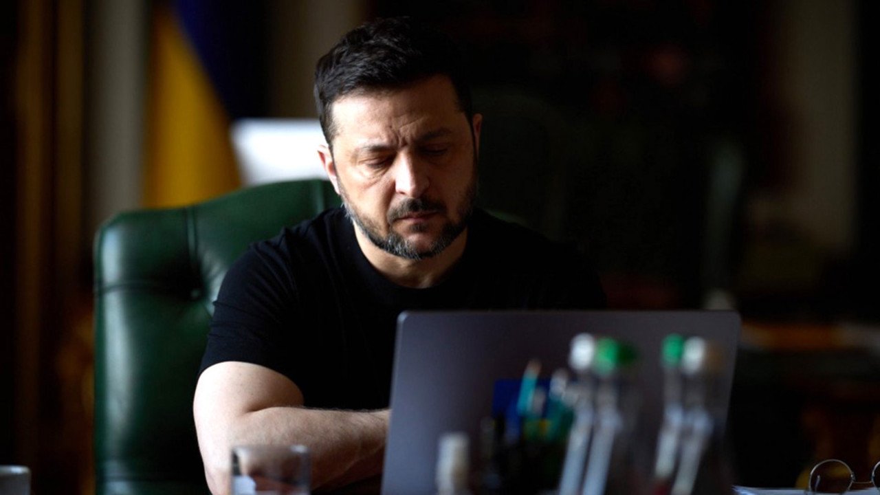 Zelenski solicită plan parlamentar pentru război prelungit cu Rusia