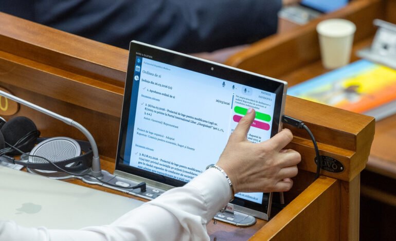 Agenții imobiliari vor fi obligați să obțină certificatul profesional pentru activitate