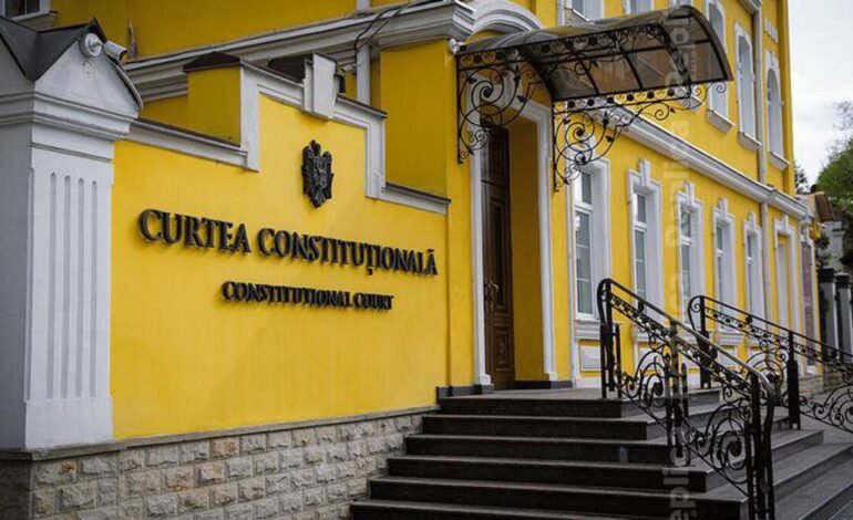 Curtea Constituțională menține noile reguli pentru numirea membrilor comisiilor Vetting