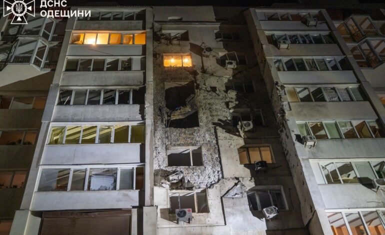 Rusia lovește Odesa și Krivoi Rog cu drone, ucigând trei civili