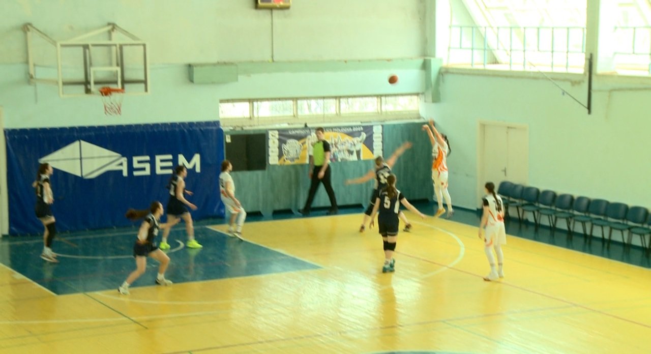 ASEM Moldova învinge Basarabeasca și avansează în finala națională baschet feminin