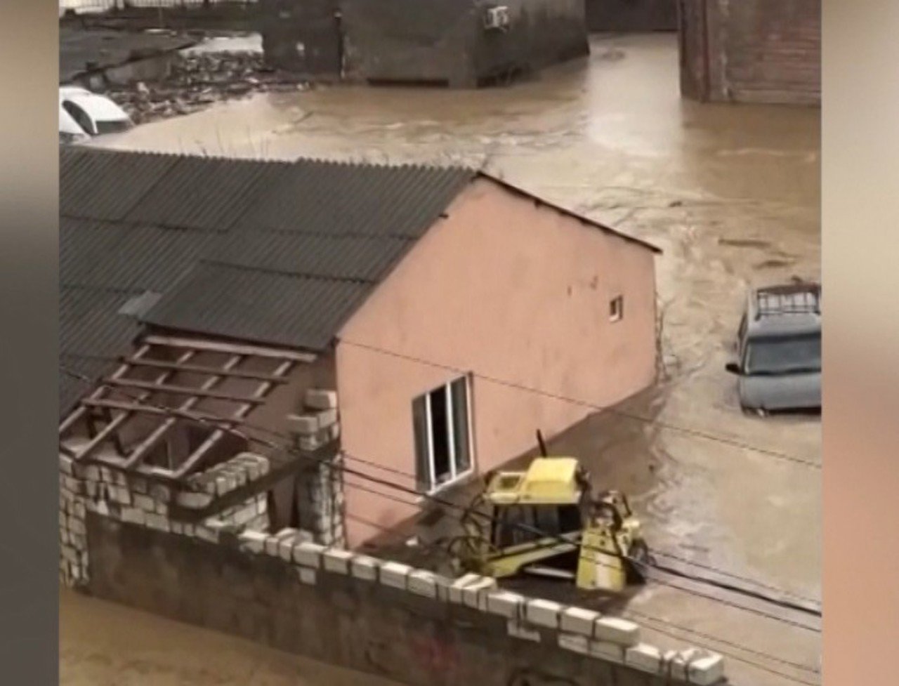 Inundații catastrofale în Daghestan afectează sute de gospodării și infrastructură