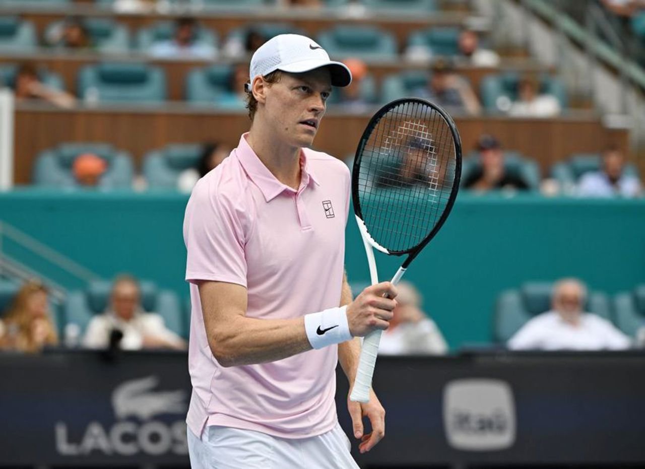 Jannik Sinner câștigă dublu istoric la Miami și Indian Wells