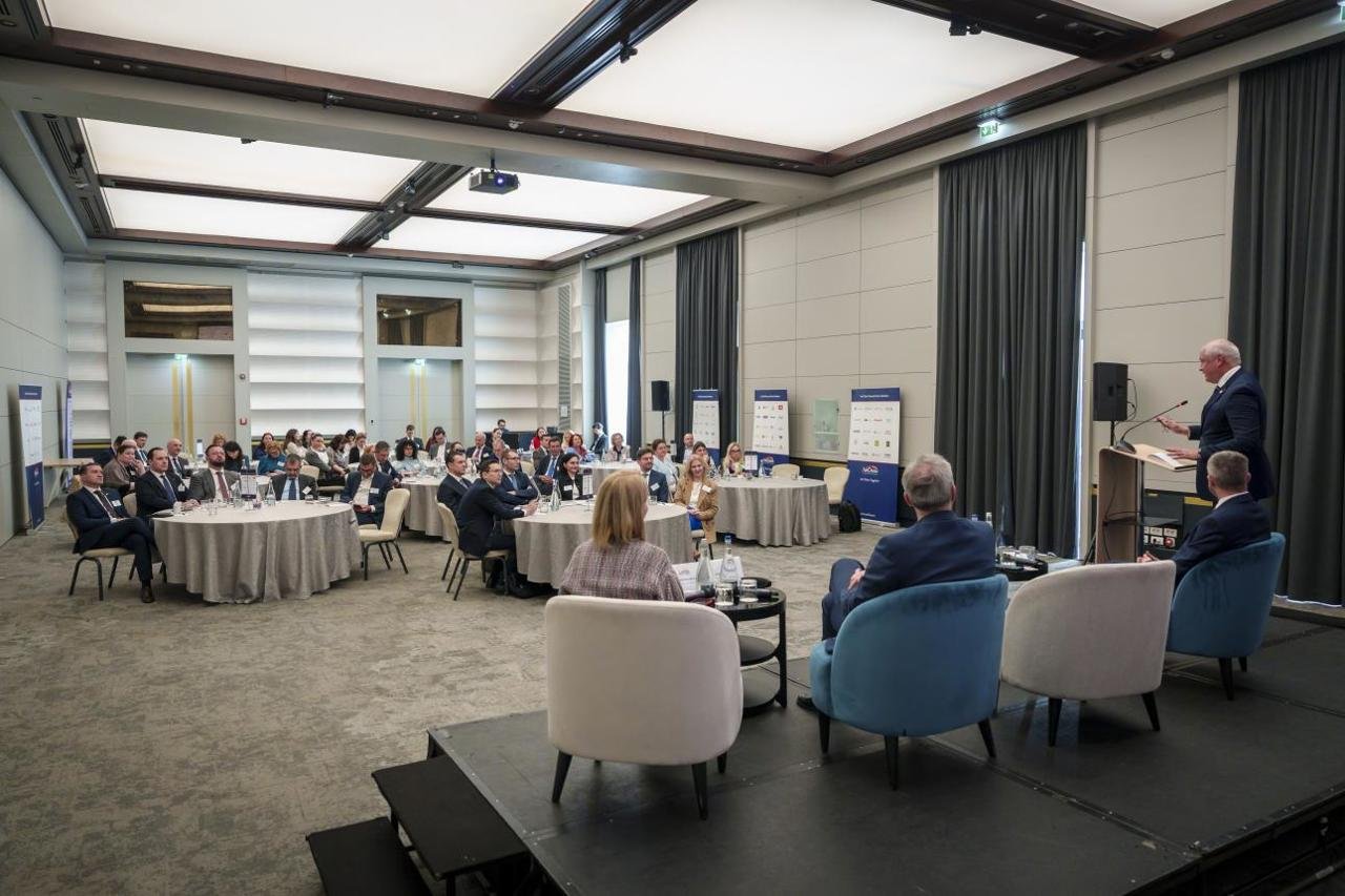 Munteanu invită investitorii să valorifice piața comună moldo-română