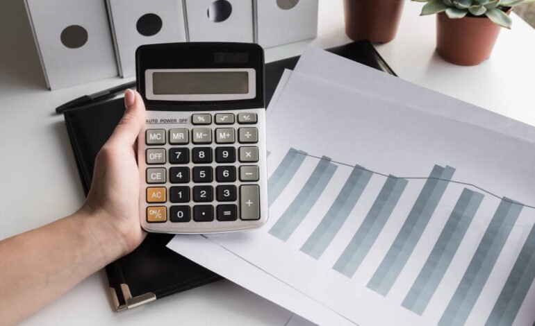 Guvernul pregătește schimbări majore în sistemul de impozitare a veniturilor și companiilor