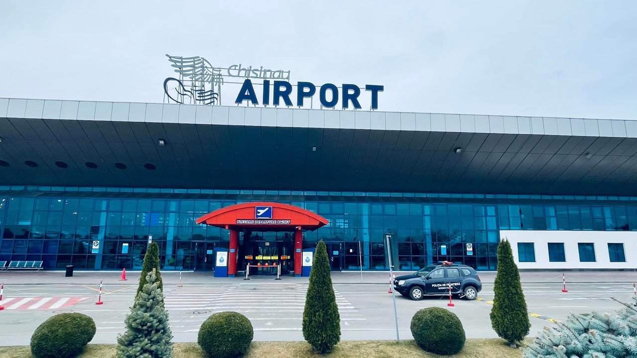 Activitate reluată la Aeroportul „Eugen Doga” după alertă falsă