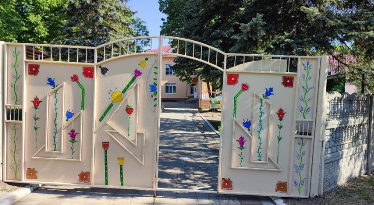 Scade cu peste 4.000 numărul copiilor în grădinițele din Moldova în 2025