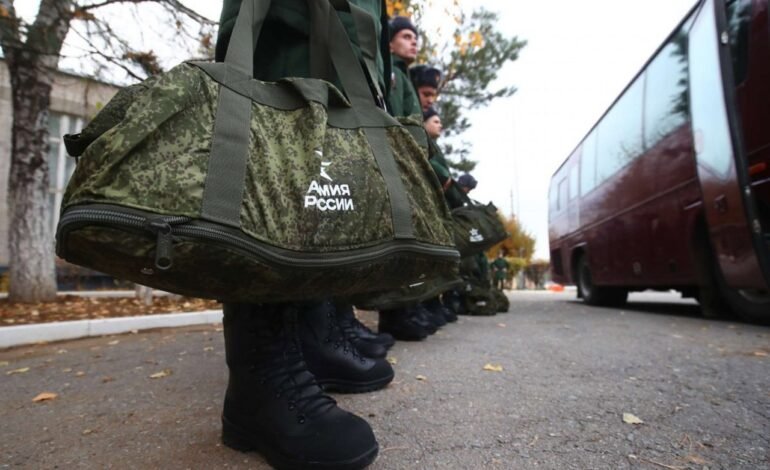 Recrutarea militară rusă scade cu 20% în primele luni din 2026