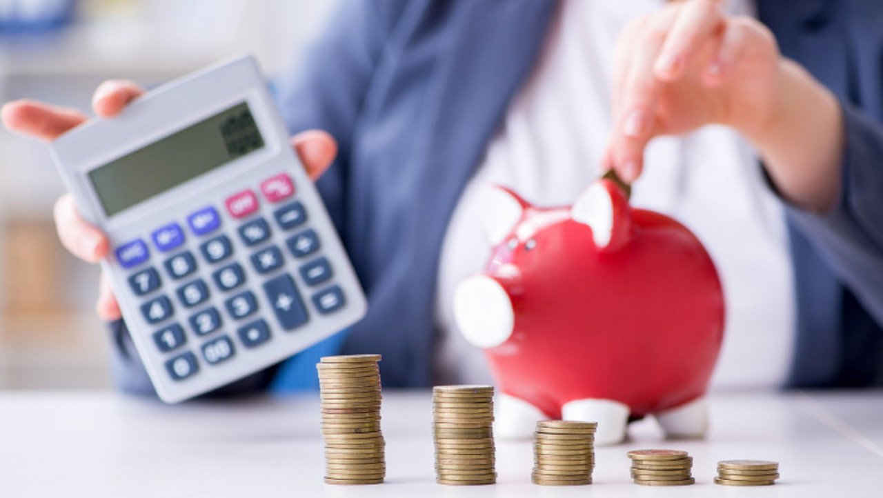 Moldovenii pot economisi pentru pensie prin noul fond privat facultativ