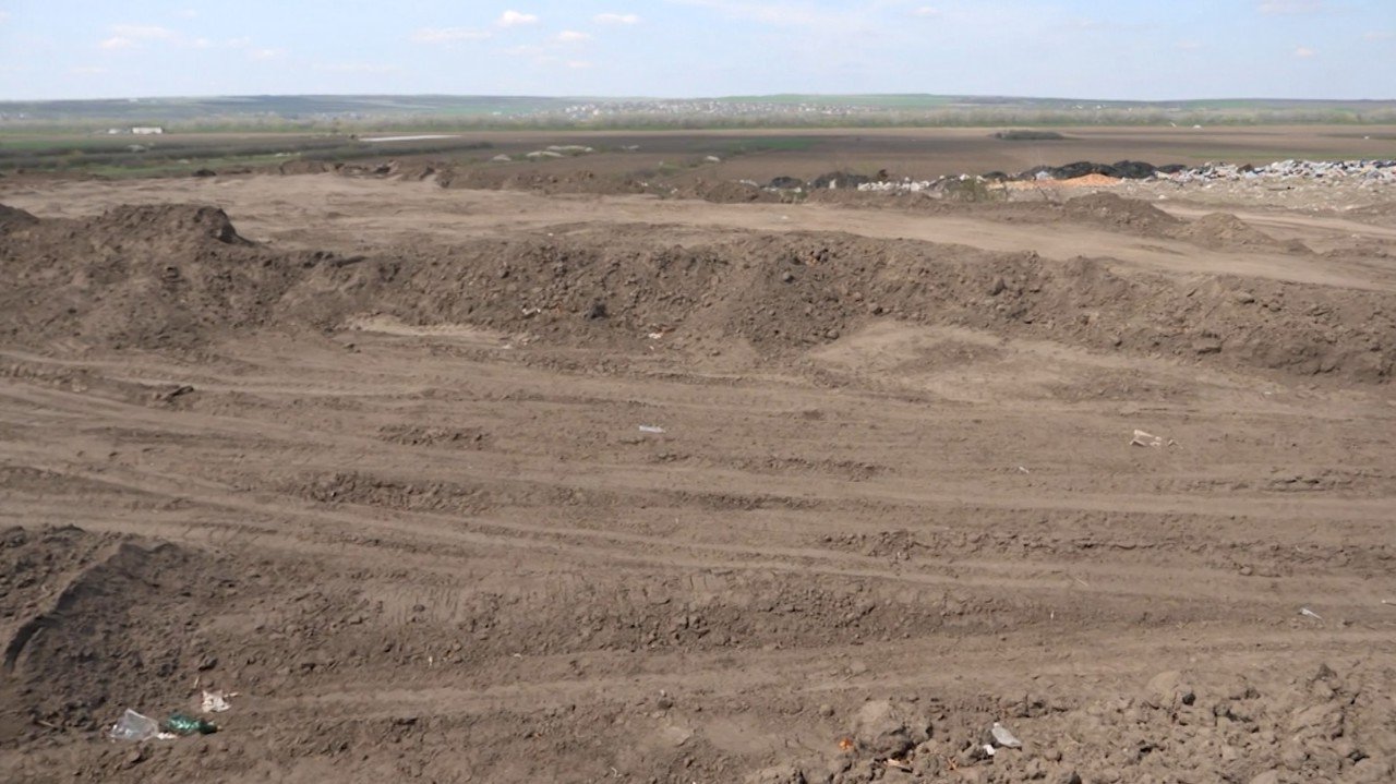 Locuitorii din Coșnița votează în iunie pentru cariera de nisip