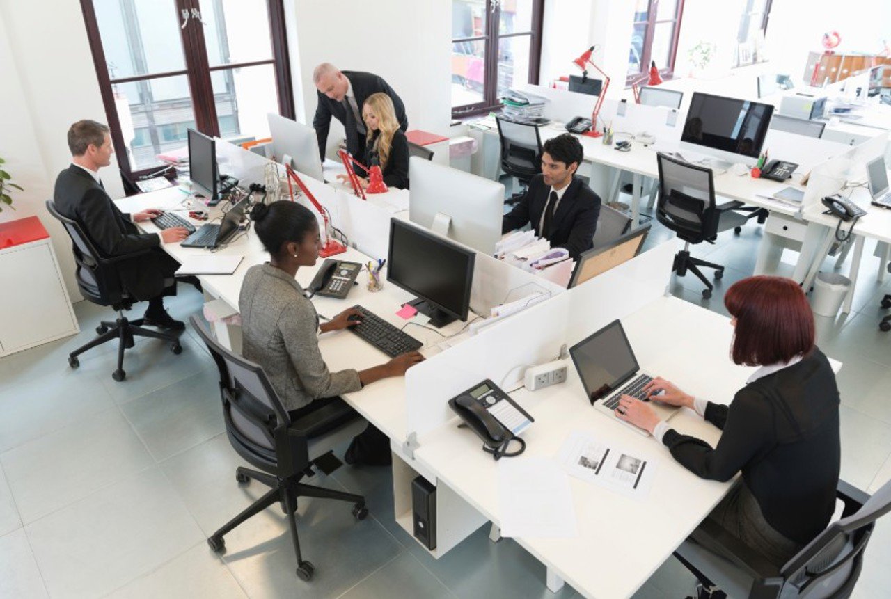 UE solicită măsuri urgente de economisire a energiei din cauza crizei