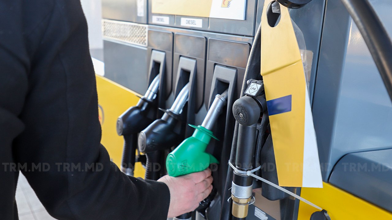 Motorina în Moldova atinge 33 lei pe litru, record absolut