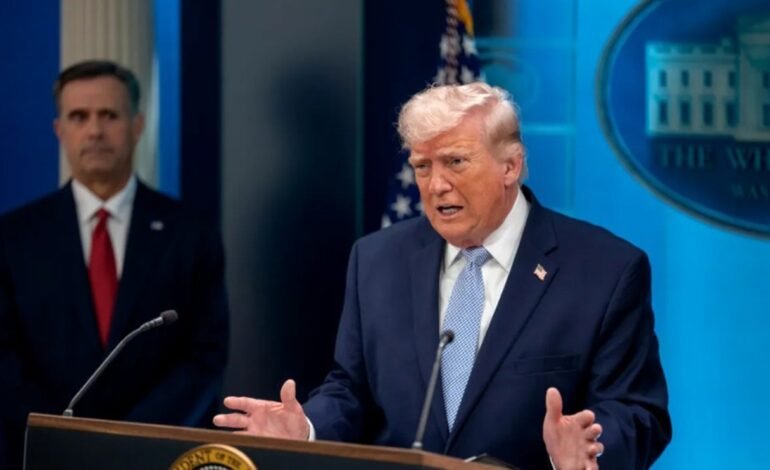 Trump anunță finalizarea negocierilor cu Iran, dar tensiunile cresc