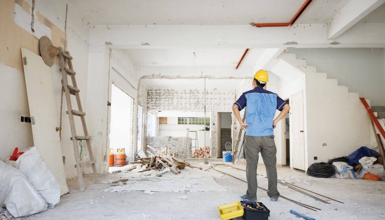 Proprietarii de apartamente riscă avarii prin reparații neautorizate