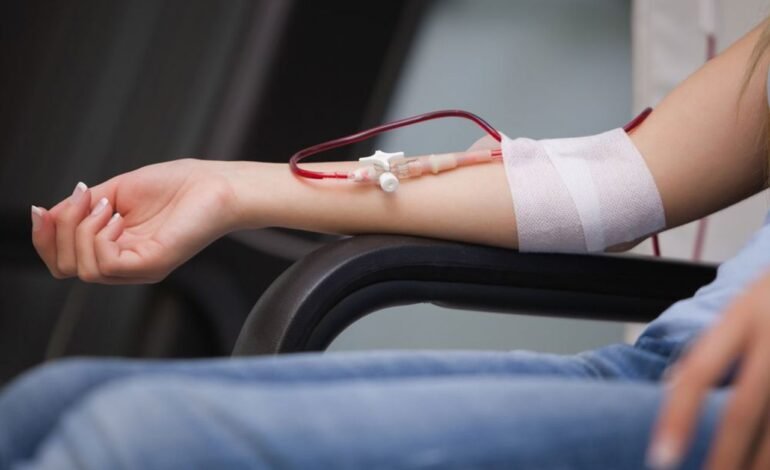 Din ce în ce mai mulți moldoveni donează sânge după campanii de informare