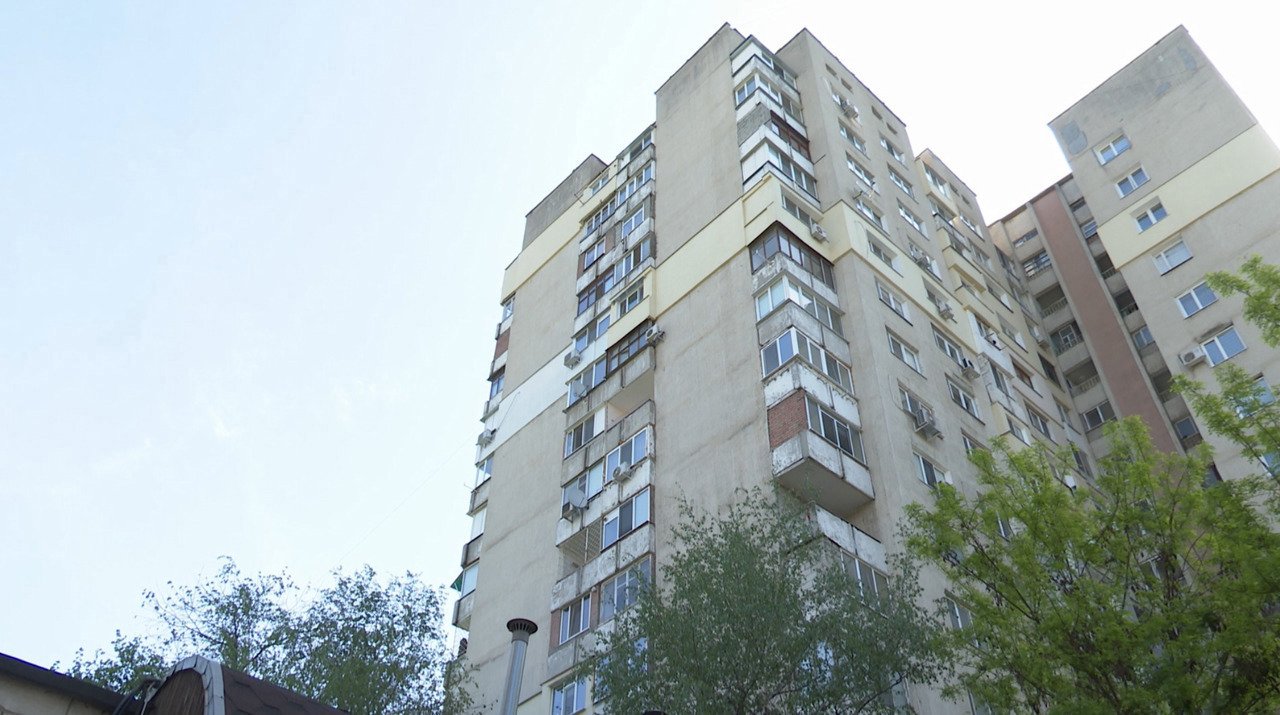 Parlamentul extinde până în 2029 termenul pentru privatizarea locuințelor