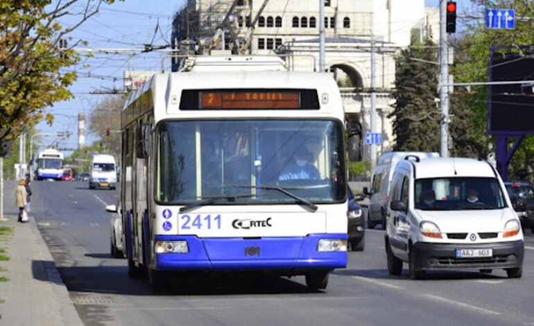 Transportul public din Chișinău se scumpește cu un leu de la 1 mai