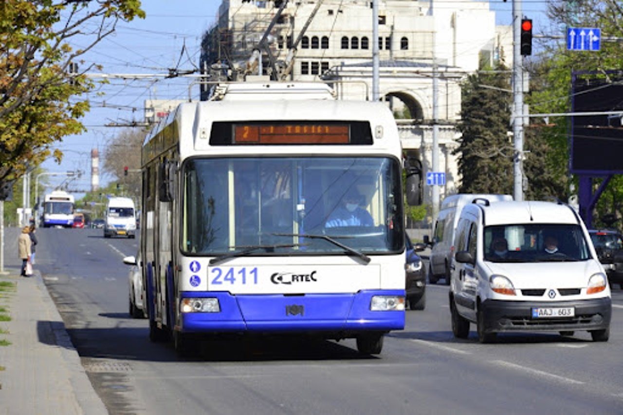 Transportul public din Chișinău se scumpește cu un leu de la 1 mai