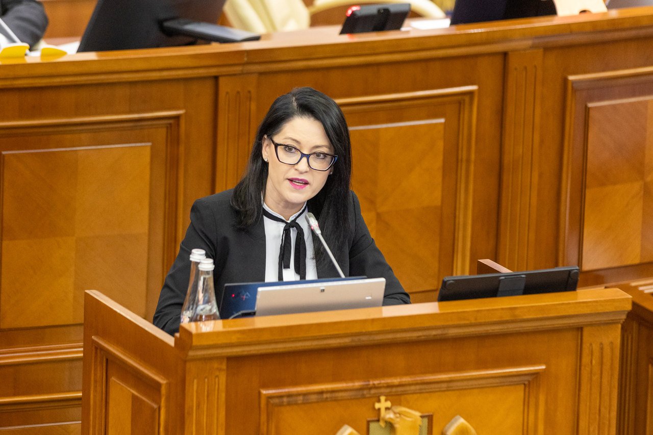 Bugetul social crește la 54 miliarde lei în 2026, deficit redus