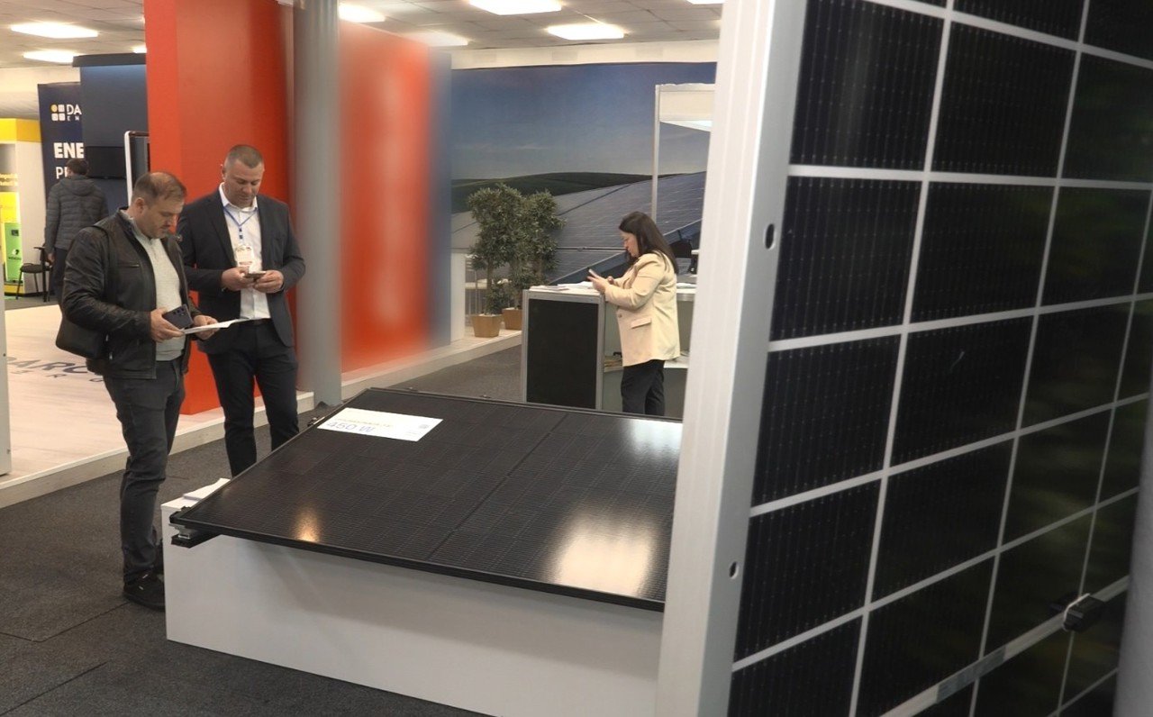 Moldova accelerează investițiile în energie regenerabilă cu soluții casnice