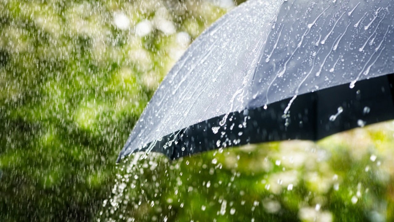 Vremea se schimbă brusc: Cod galben de ploi și temperaturi în scădere