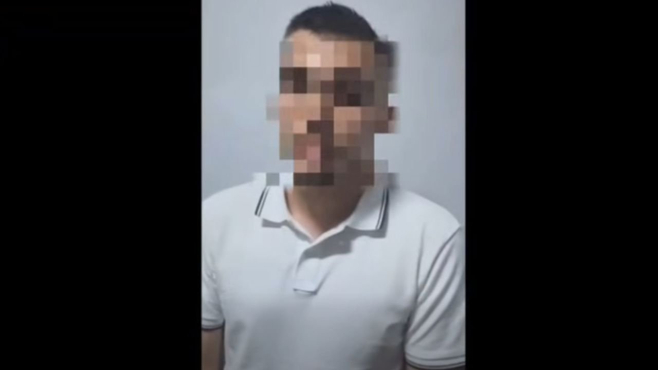 Grupare de escroci masivă prinsă furând peste 2 milioane de lei