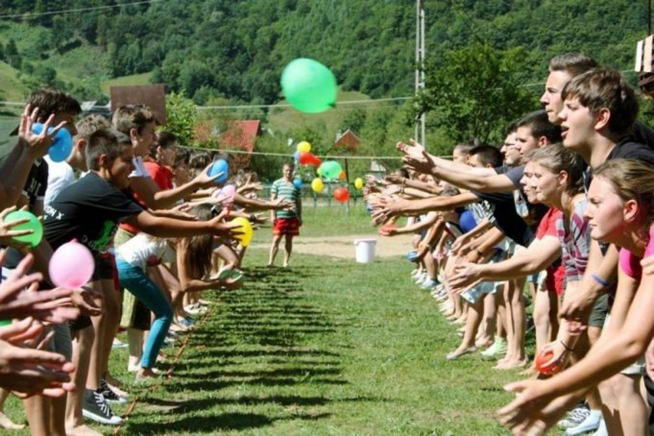 Taberele de vară pentru copii cresc cu 4,7% în 2024, explică Ministerul Educației