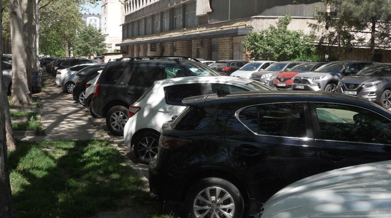 PAS anunță proiect de lege pentru reglementarea completă a parcărilor publice