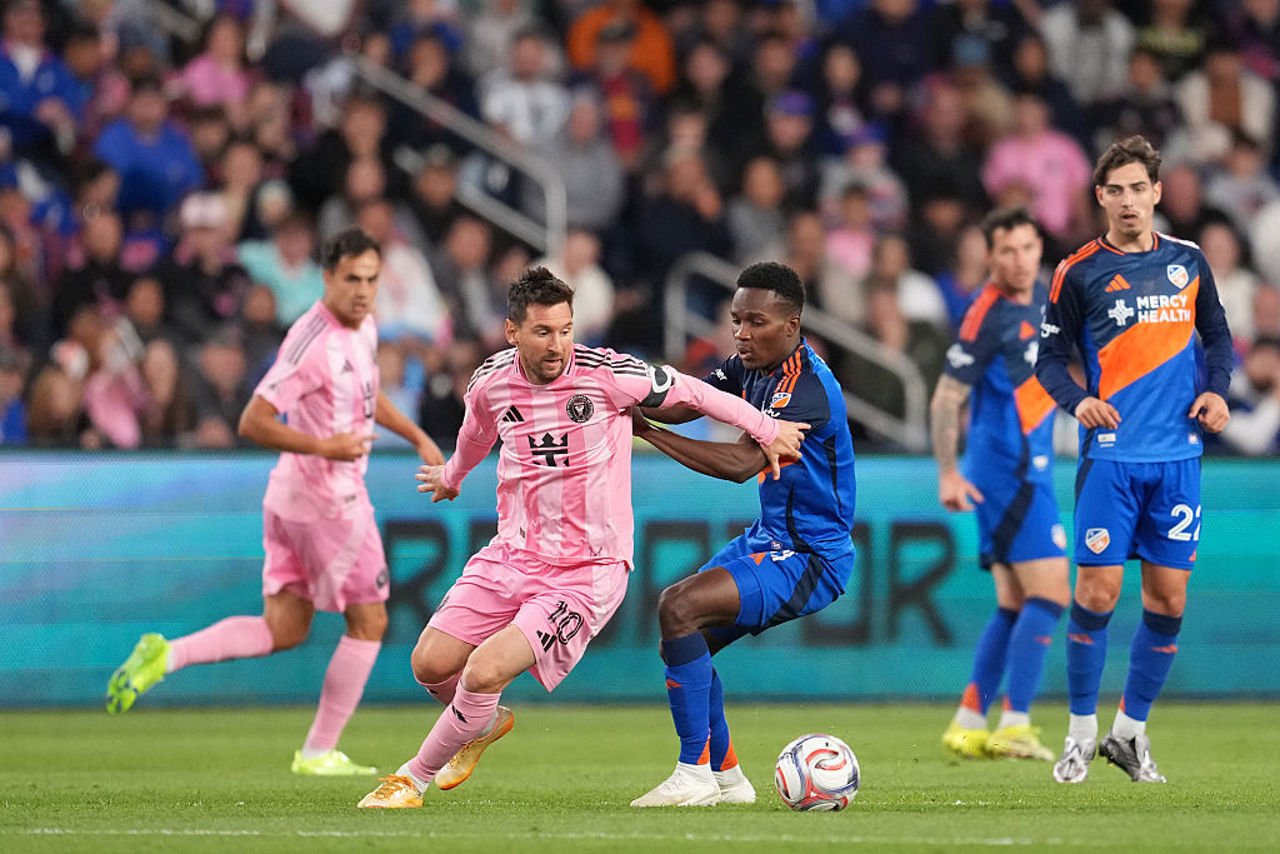 Messi înscrie de două ori și Inter Miami câștigă un meci spectaculos