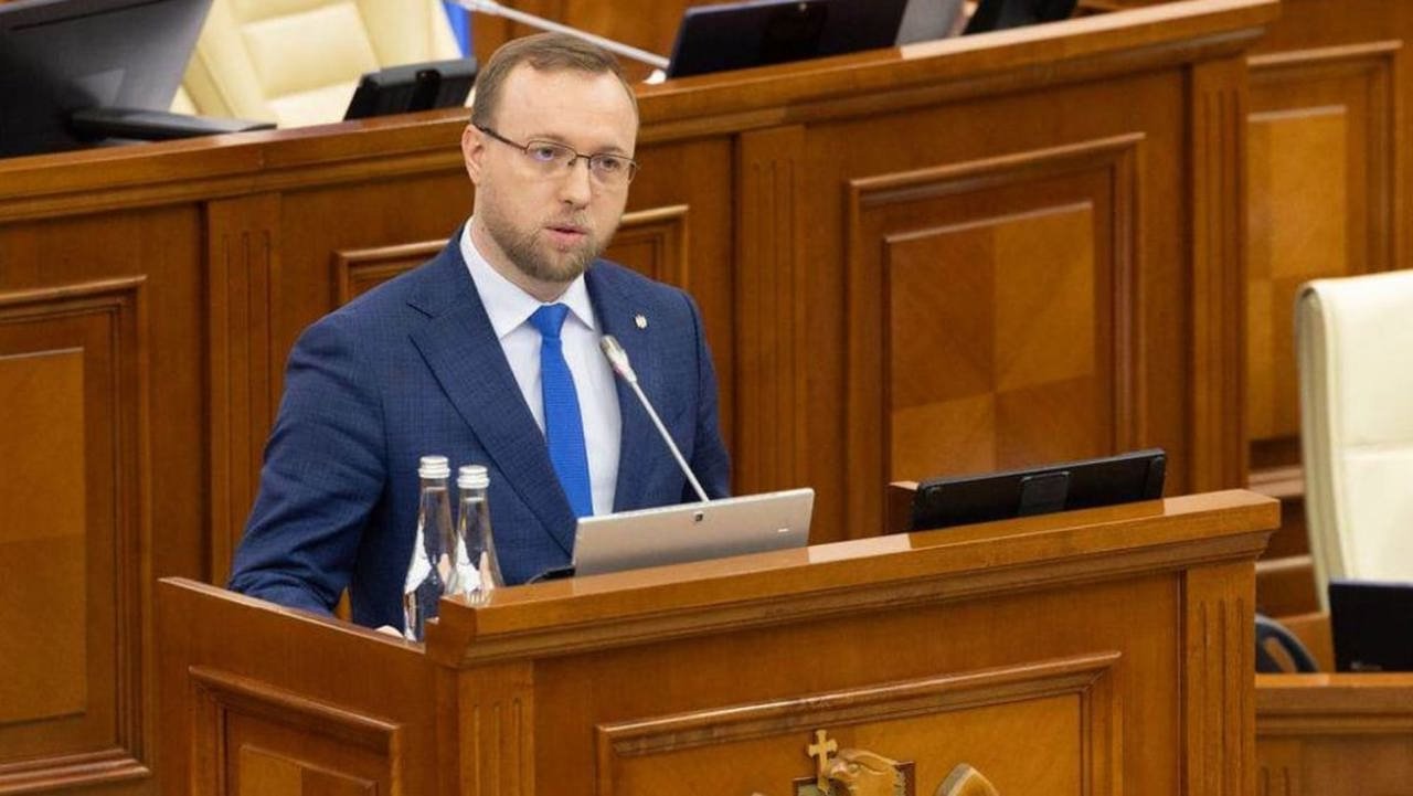 Războiul din Ucraina crește riscurile de securitate pentru Moldova, avertizează SIS