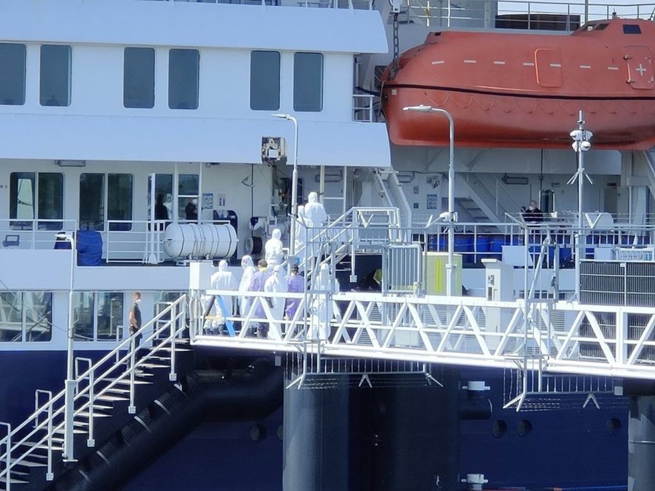 Cruceașieră MV Hondius izolează 27 persoane după focar hantavirus în Rotterdam
