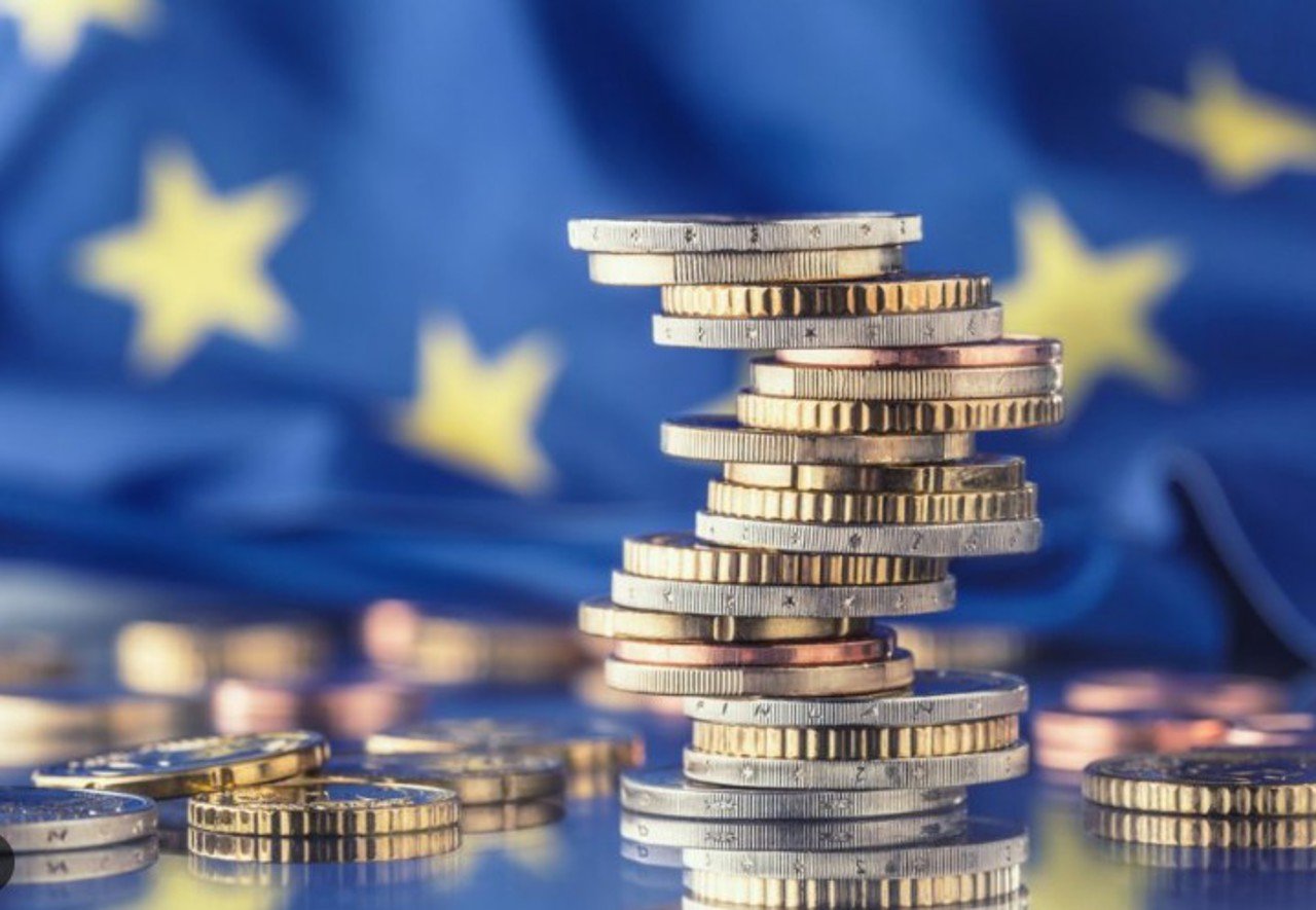 Comisia Europeană reduce prognozele de creștere și avertizează asupra inflației