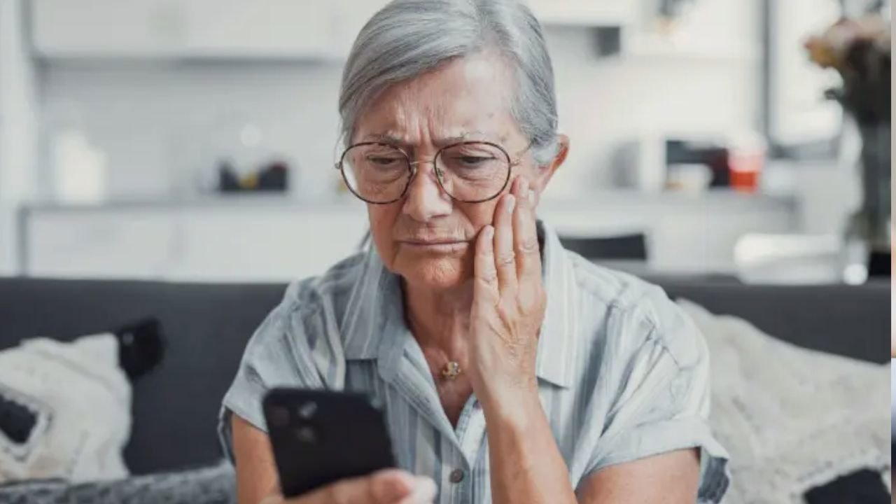Tânără din Chișinău condamnată la 9 ani pentru escrocherii prin telefon
