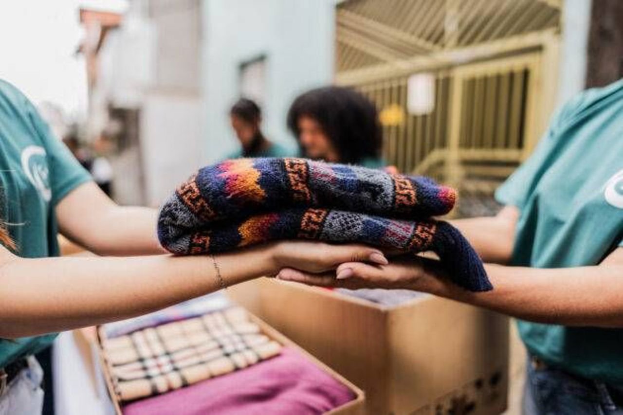 Cumpărăturile second-hand cresc, dar cer atenție și protecție juridică